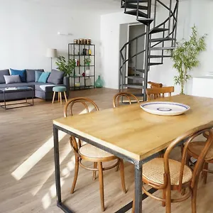 https://t-home-stylish-apartment-palermo-center.palermohotels.org